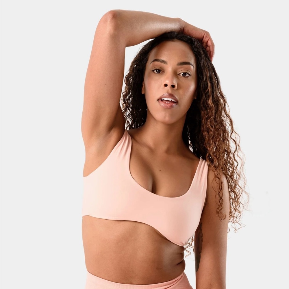 Featherlite Cleo Sports bra